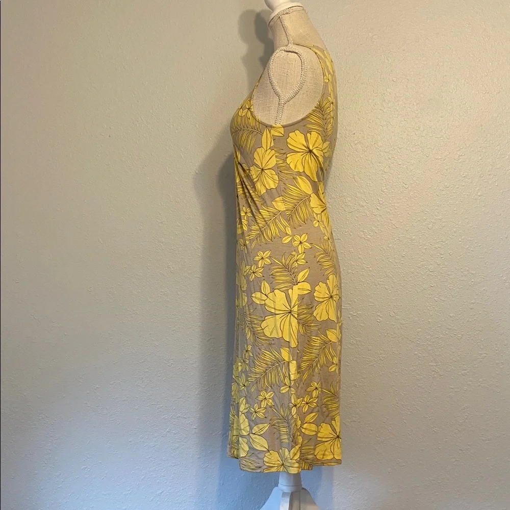 Tommy Bahama Yellow and Beige Floral Print Twist Front Sleeveless Dress Size S - Picture 4 of 8